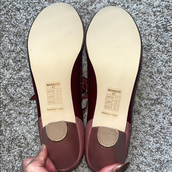 Chelsea Crew Monroe Heels by Chelsea NEW
ModCloth pinups shoes - Picture 12 of 13